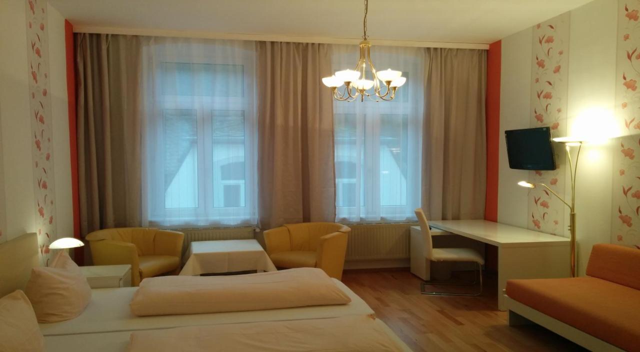 Kurhotel Quellenhof バート・ベルトリッヒ エクステリア 写真