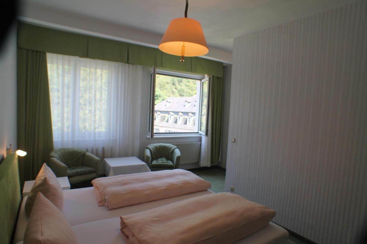 Kurhotel Quellenhof バート・ベルトリッヒ エクステリア 写真
