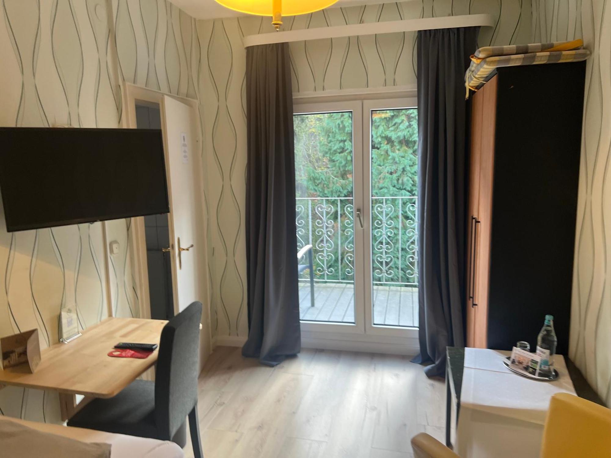 Kurhotel Quellenhof バート・ベルトリッヒ エクステリア 写真