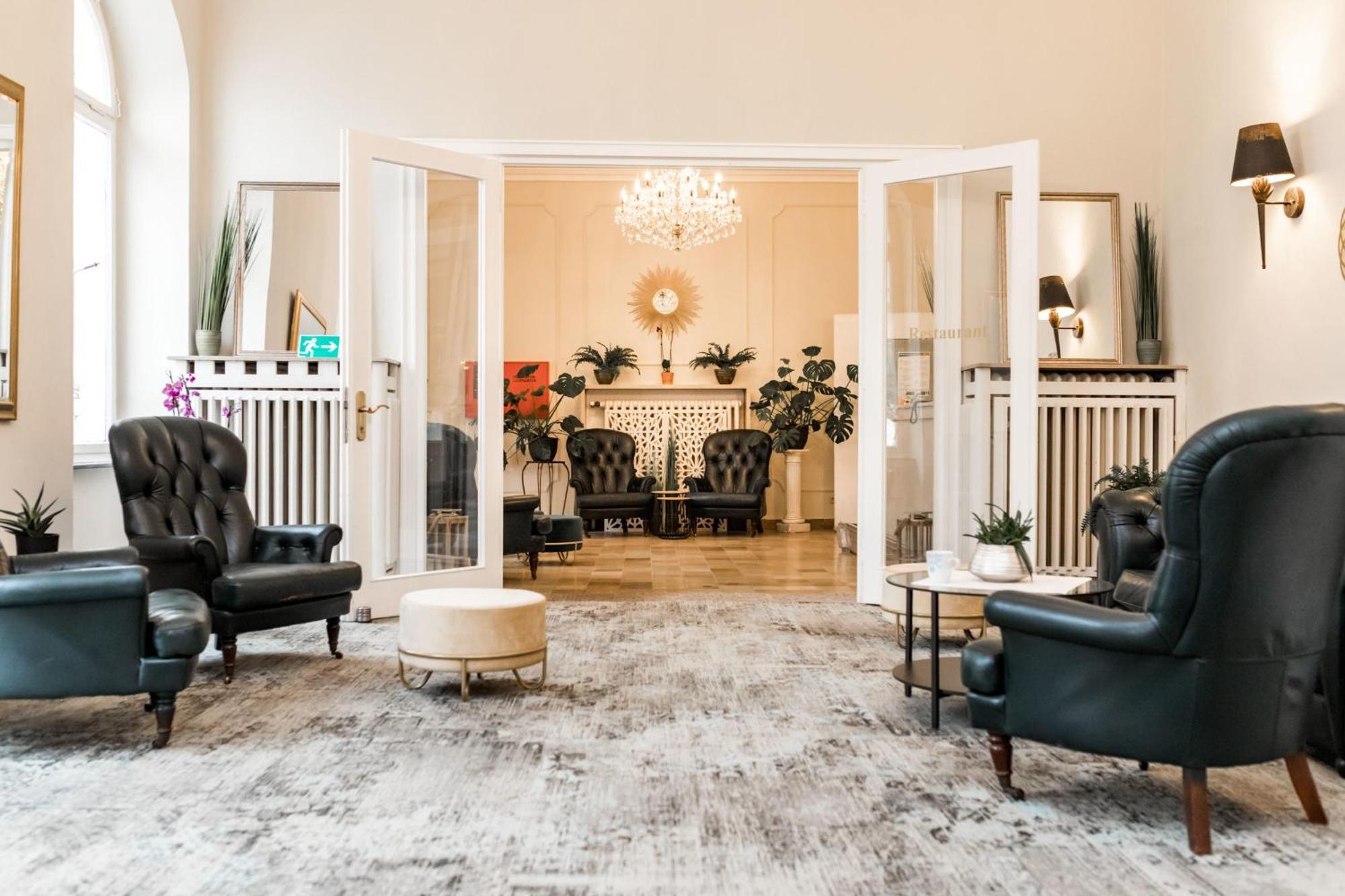 Kurhotel Quellenhof バート・ベルトリッヒ エクステリア 写真